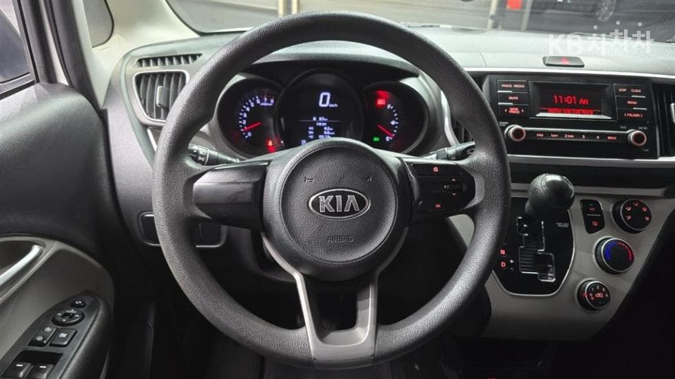 Киа The New (фейслифт) Рей (ван) Ван1.0 Бензин Ван 2-местен Лукс - 10