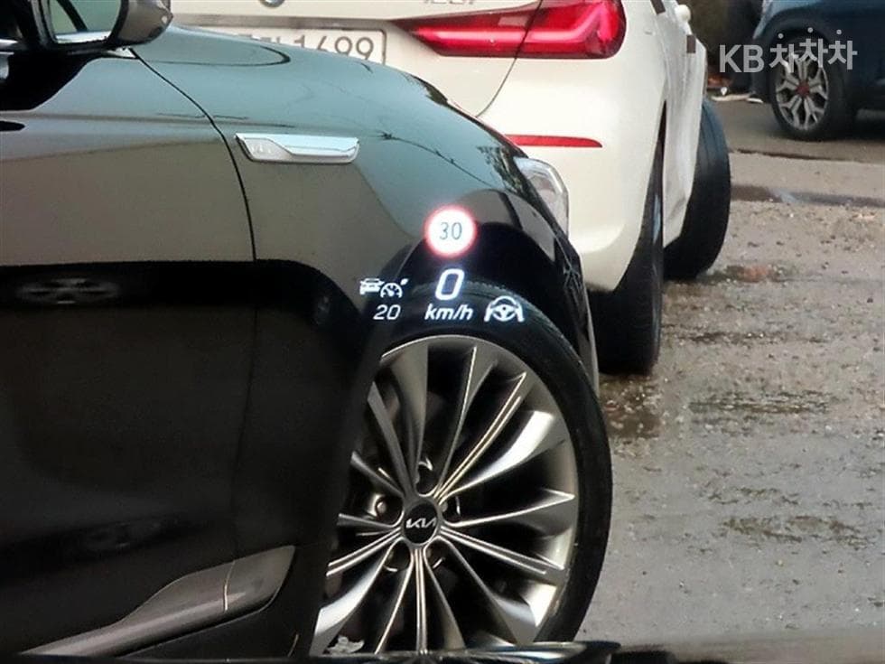 Mercedes-Benz S-Class W223S450L 4Matic Standard - 10