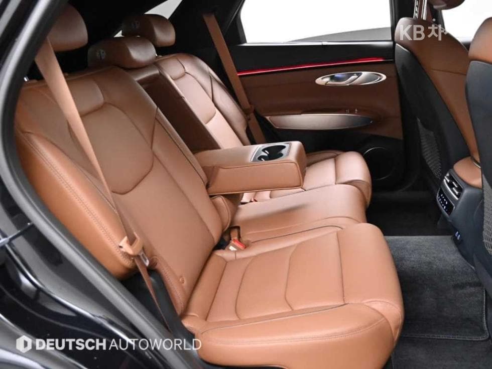 Дженезис GV70Бензин 2.5T AWD - 12