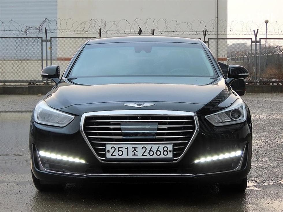 Genesis EQ9003.8 GDI AWD Luxury