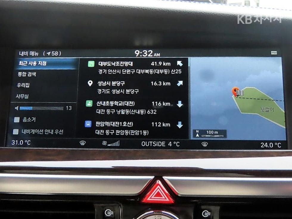 Genesis EQ9003.8 GDI AWD Luxury - 15