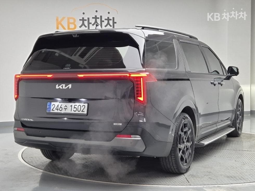 Kia The New (facelift) Carnival Hybrid 4th generation1.6 HEV 9-seater Signature - 3