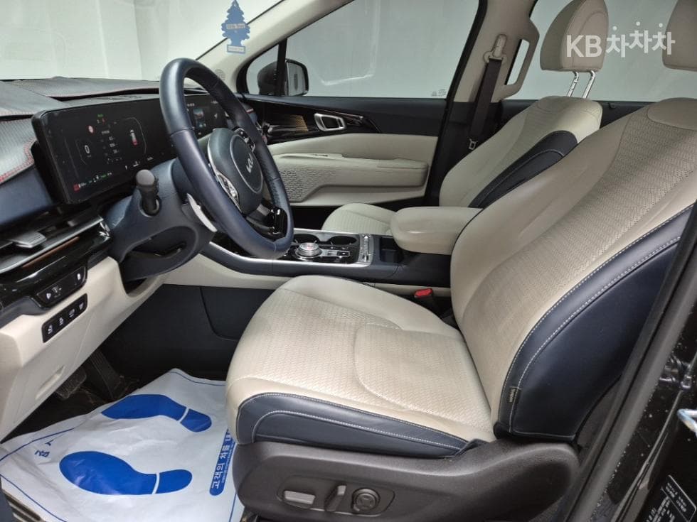 Kia The New (facelift) Carnival Hybrid 4th generation1.6 HEV 9-seater Signature - 11