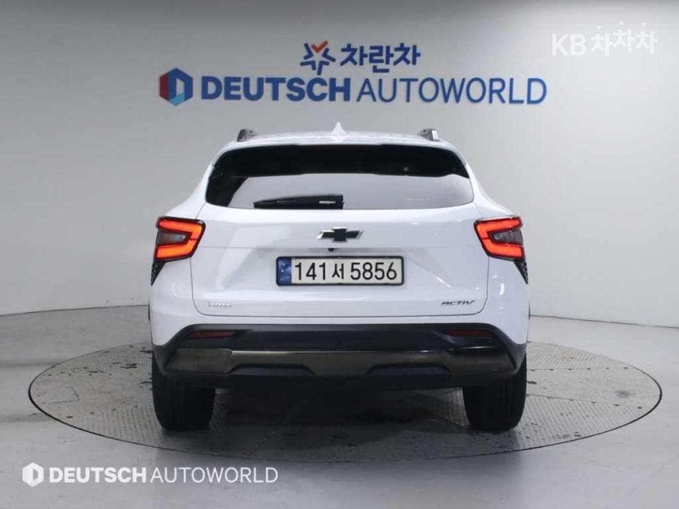 Джи Ем Корея Trax Кросоувър1.2 Бензин 2WD LS - 4