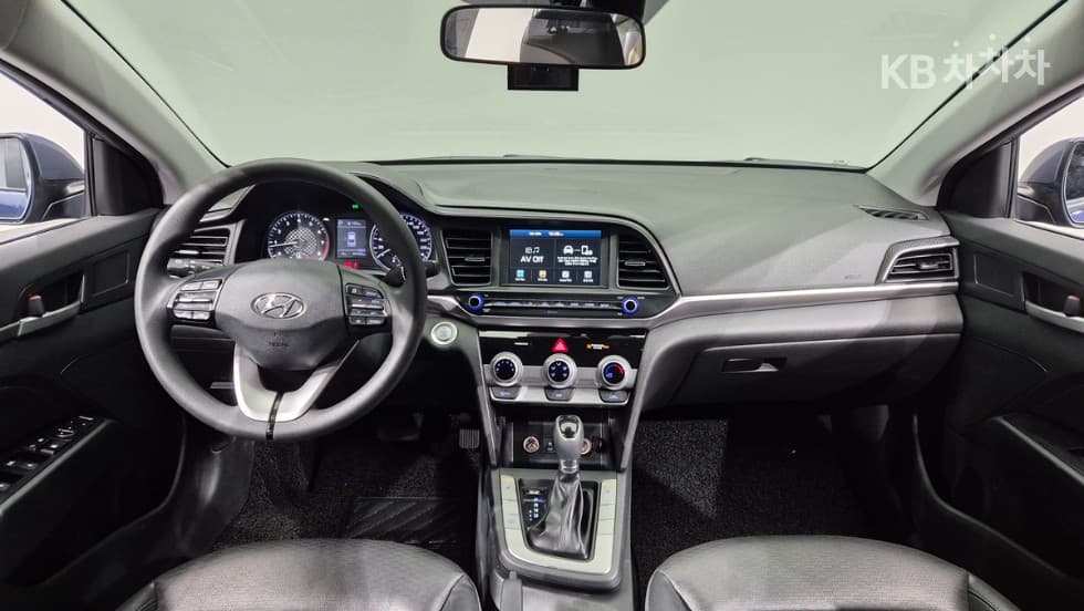 Хюндай The New (фейслифт) Avante (Elantra) ADSmartstream G1.6 Стил - 11