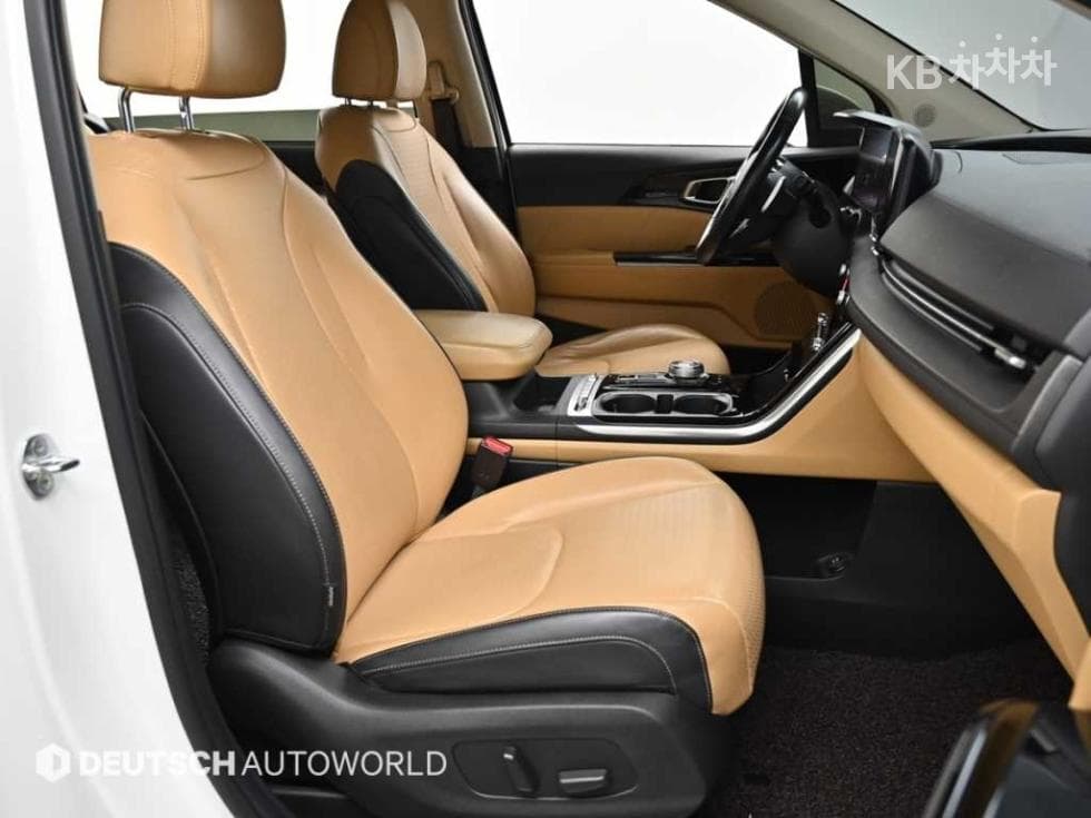 Киа Канивал 4-то поколениеD2.2 9-местен Signature - 10