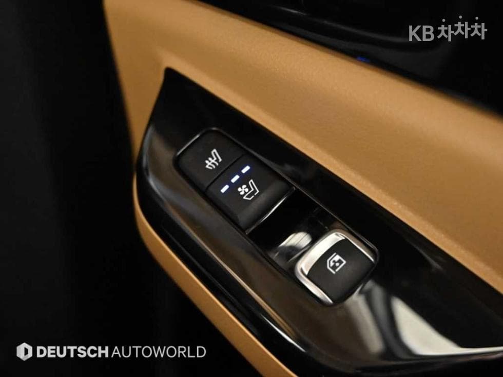 Киа Канивал 4-то поколениеD2.2 9-местен Signature - 16