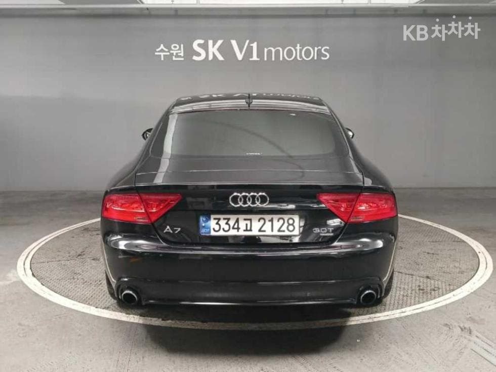 Audi A73.0 TFSI 콰트로 Dynamic - 2