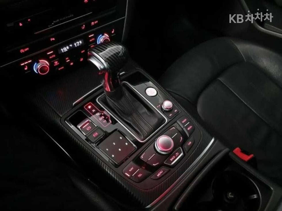 Audi A73.0 TFSI 콰트로 Dynamic - 15