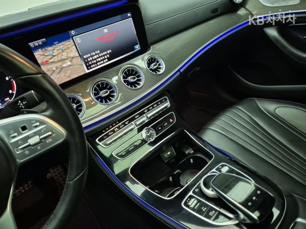 Mercedes-Benz CLS클래스(C257)CLS300d AMG Line - 10