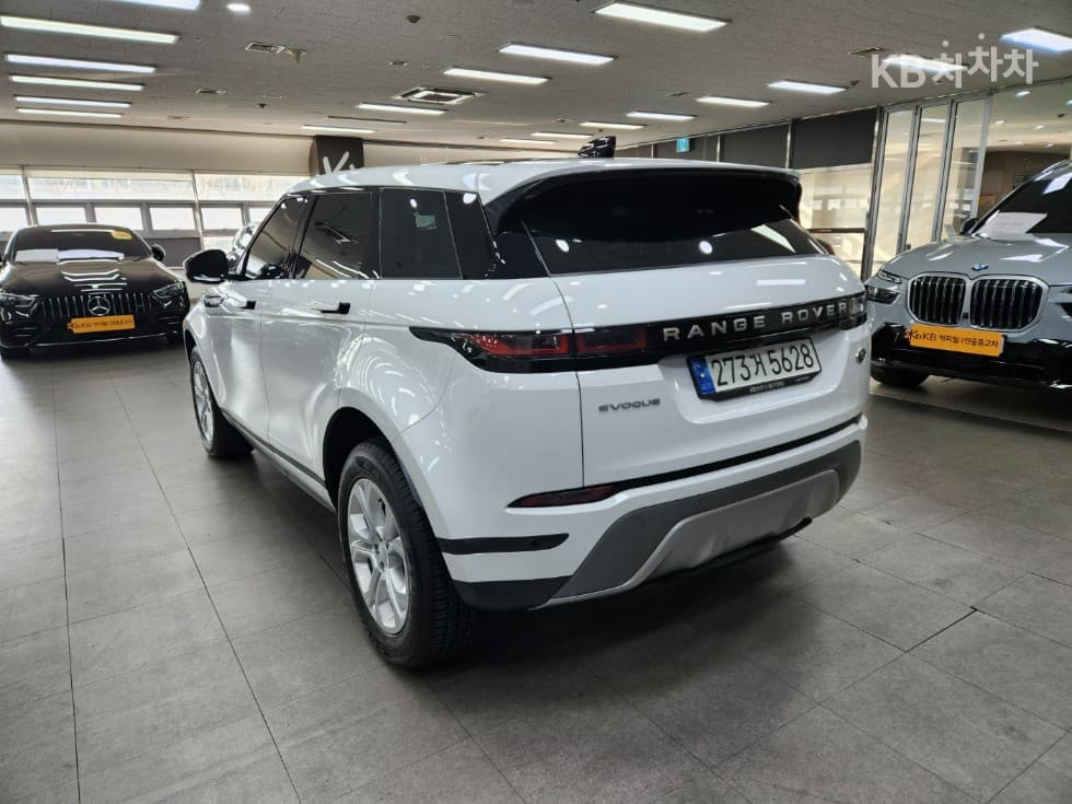 Land Rover New Range Rover Evoque2.0 P250 S - 5