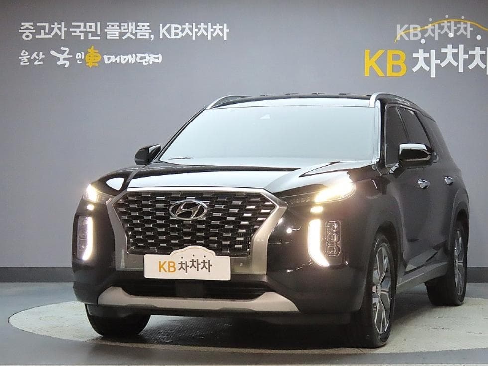 Hyundai Palisade 2.2 Diesel 7-seater (Limousine) Prestige - Image 1