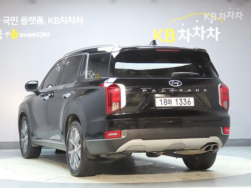 Hyundai Palisade2.2 Diesel 7-seater (Limousine) Prestige - 4