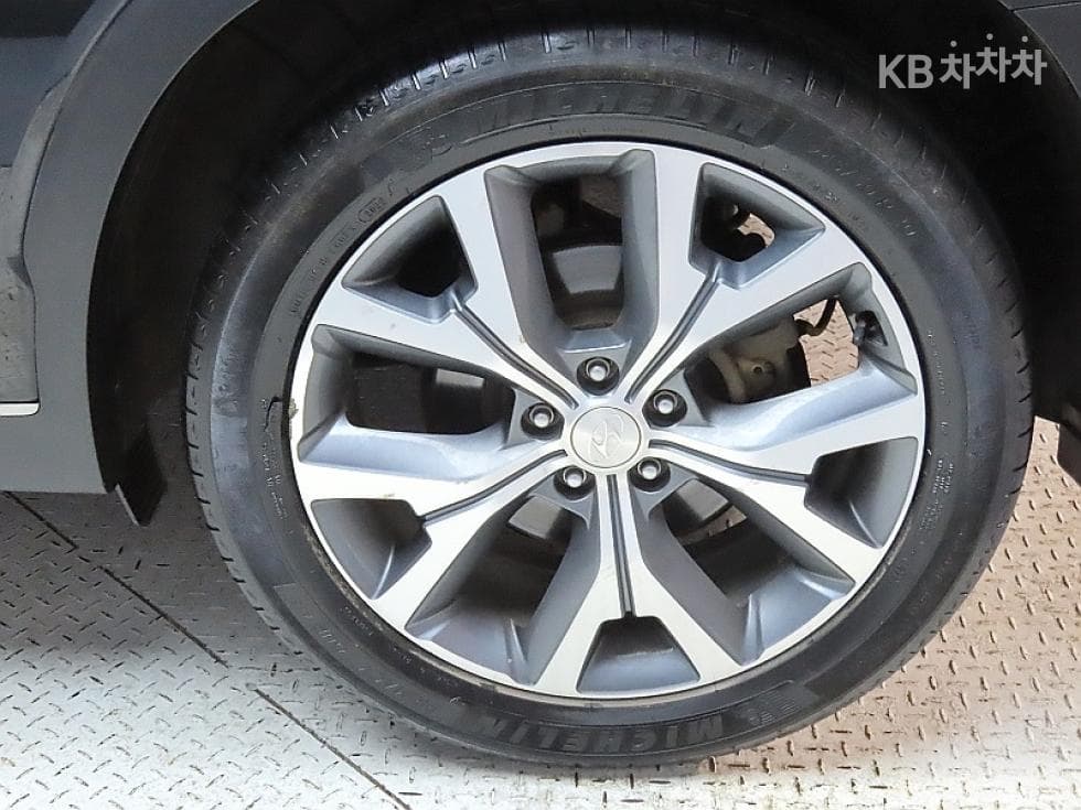 Hyundai Palisade2.2 Diesel 7-seater (Limousine) Prestige - 20