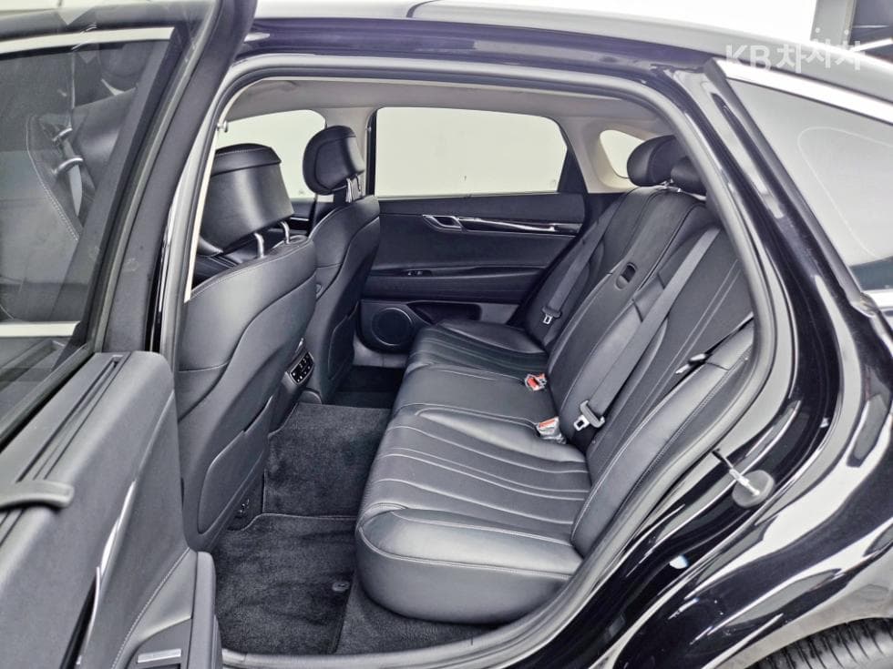 Genesis G80(RG3)2.5 Turbo Gasoline Direct Injection 2WD - 6