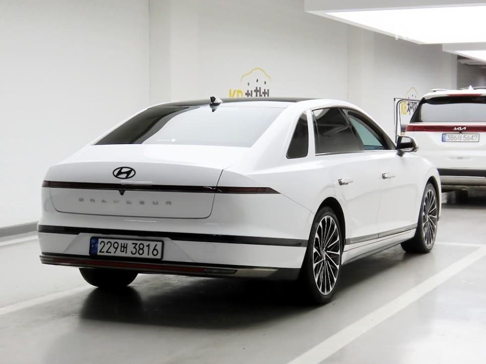 Hyundai The All New Grandeur (Azera) Hybrid1.6 Turbo Gasoline Calligraphy - 4