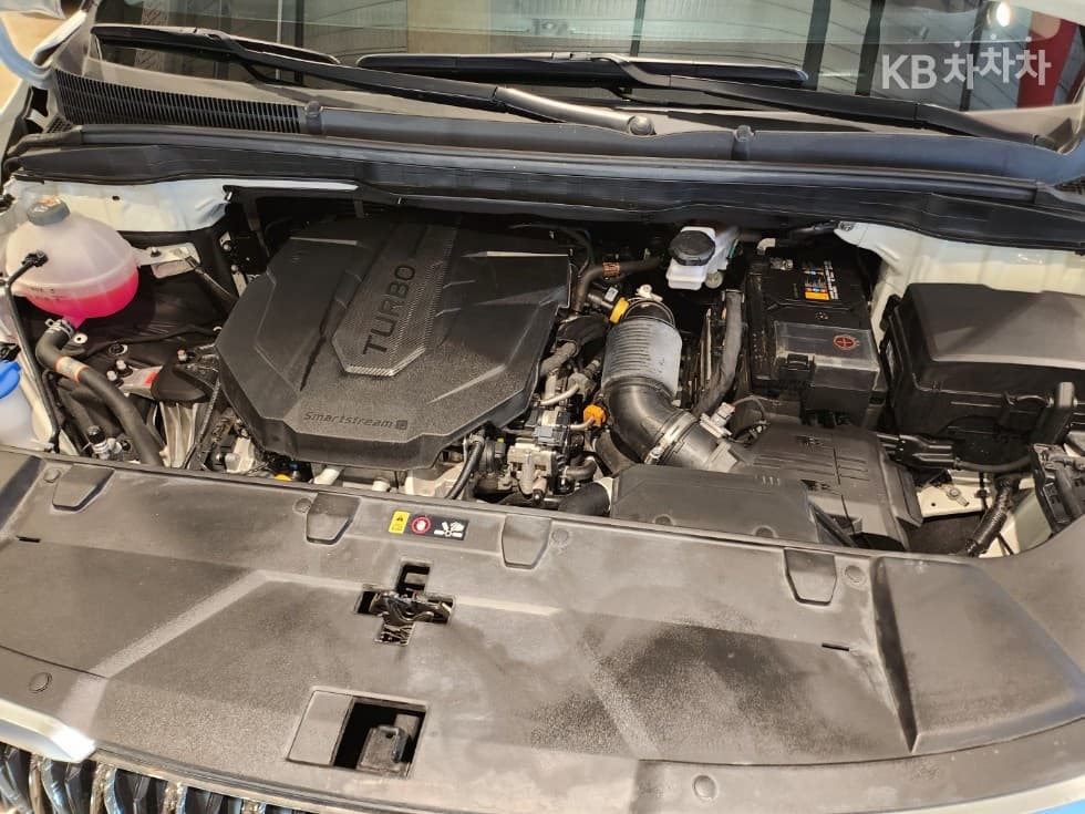 Киа Канивал 4-то поколениеD2.2 7-местен (Лимузин) Signature - 27