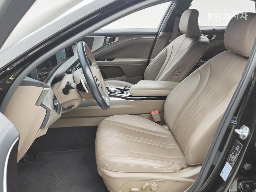 Kia K82.5L gasoline Noblesse - 11