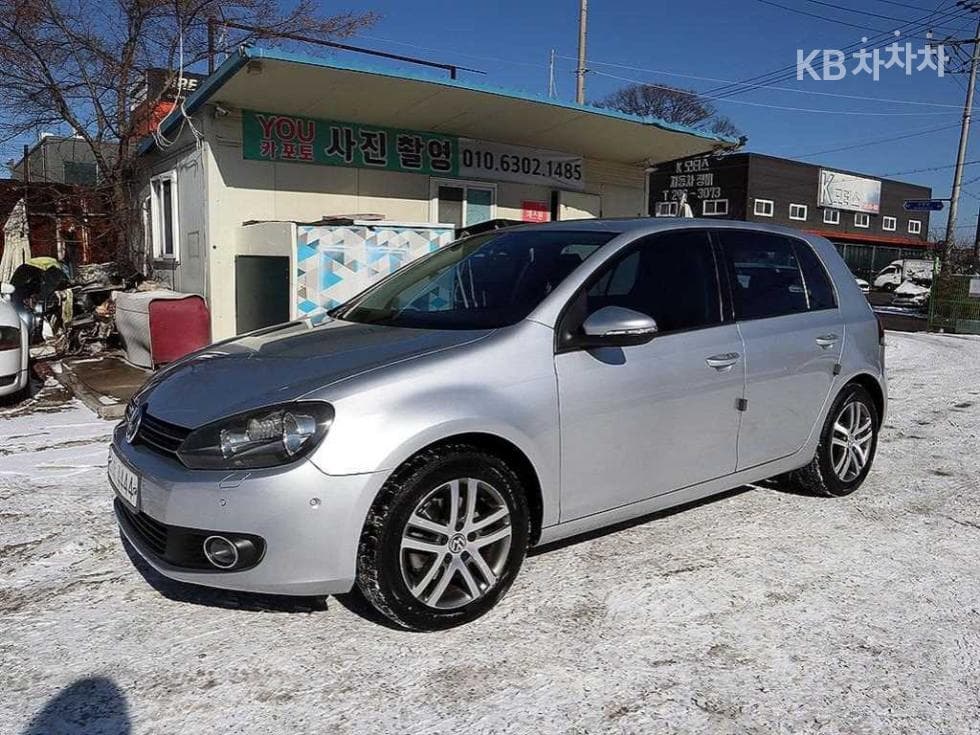 Volkswagen Golf 2.0 Turbo Diesel Injection MK6(09~13) - Image 1