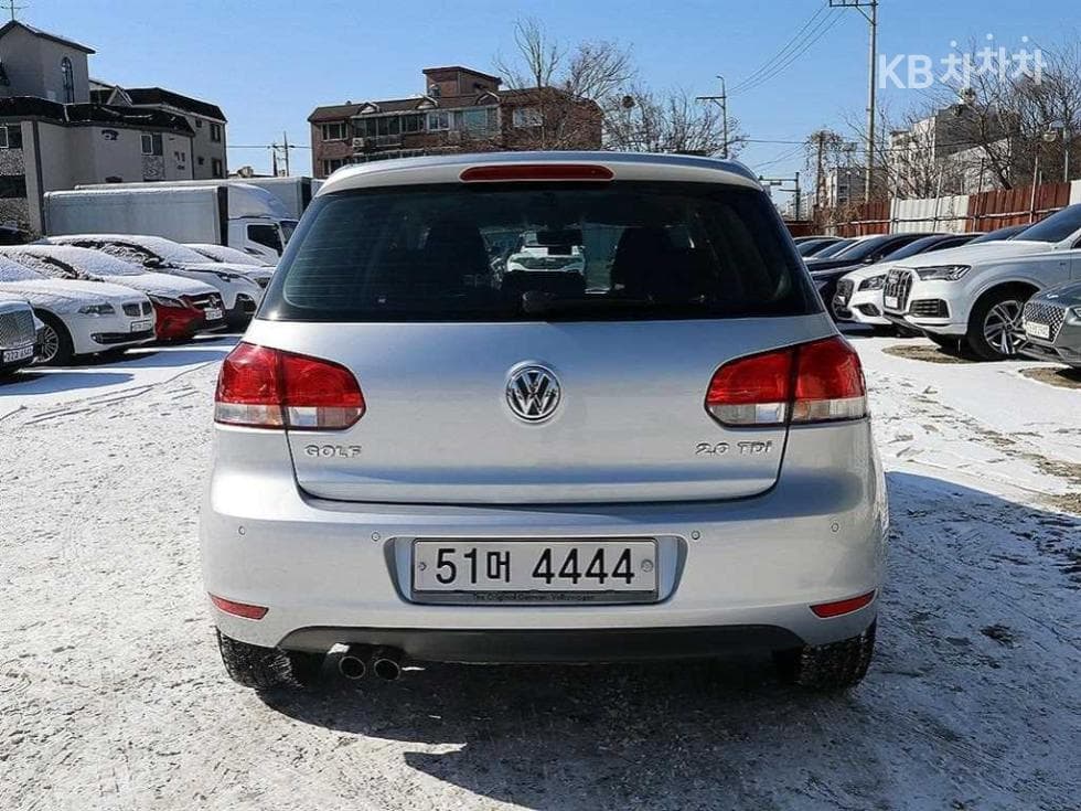 Volkswagen Golf2.0 Turbo Diesel Injection MK6 - 3