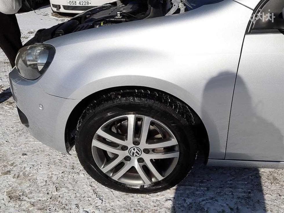 Volkswagen Golf2.0 Turbo Diesel Injection MK6 - 17