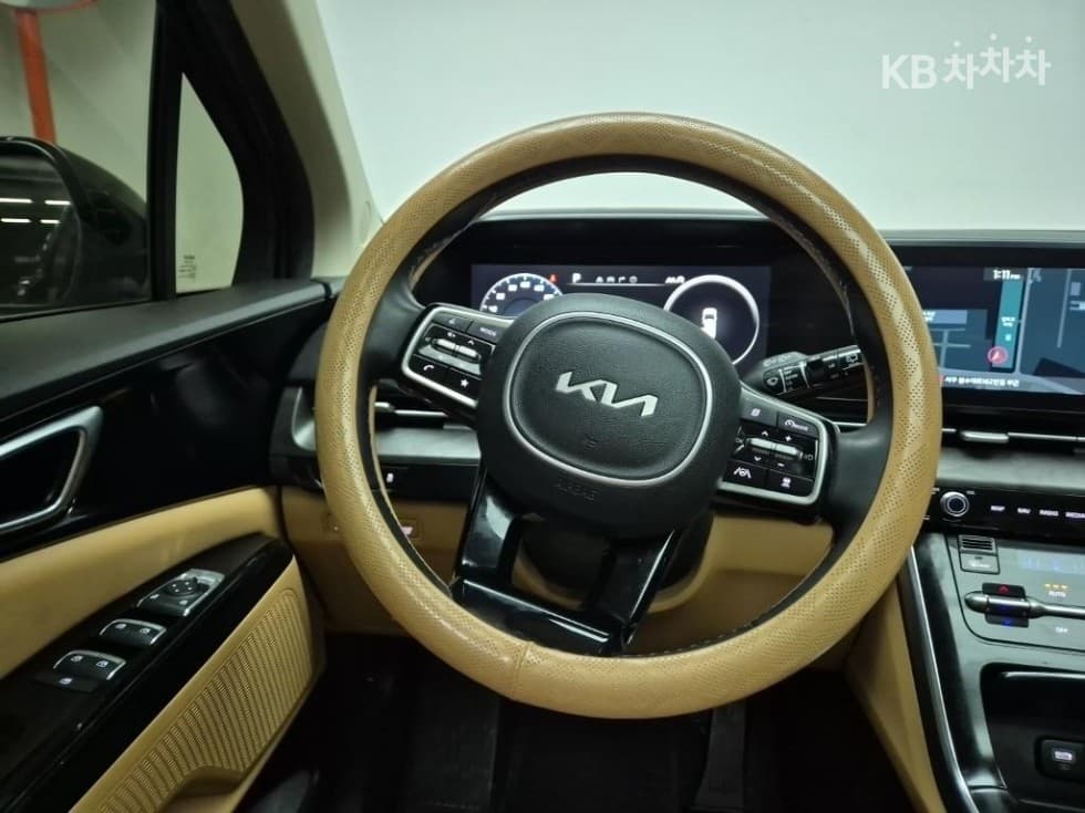 Киа Канивал 4-то поколениеD2.2 9-местен Noblesse - 9