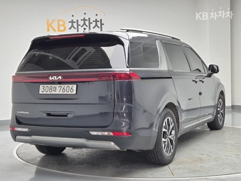 Киа Канивал 4-то поколениеD2.2 9-местен Noblesse - 4