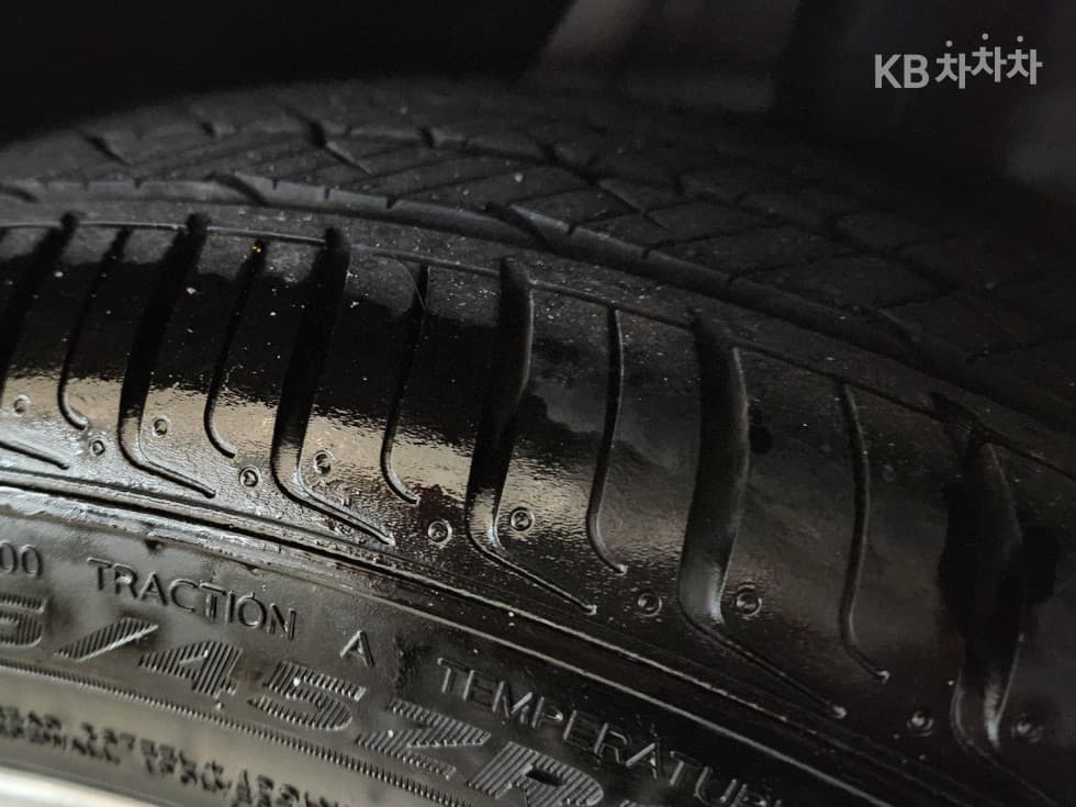 Hyundai Avante (Elantra)AD1.6 GDi Value Plus - 17