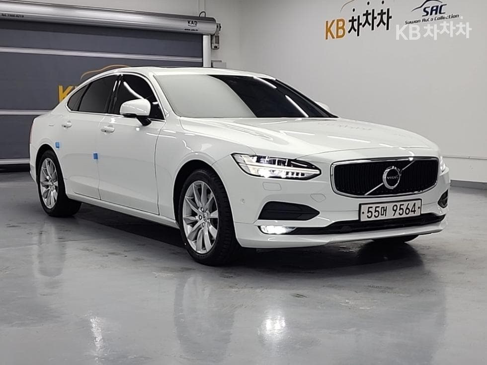 Volvo S90 Второ поколениеT5 Momentum - 4