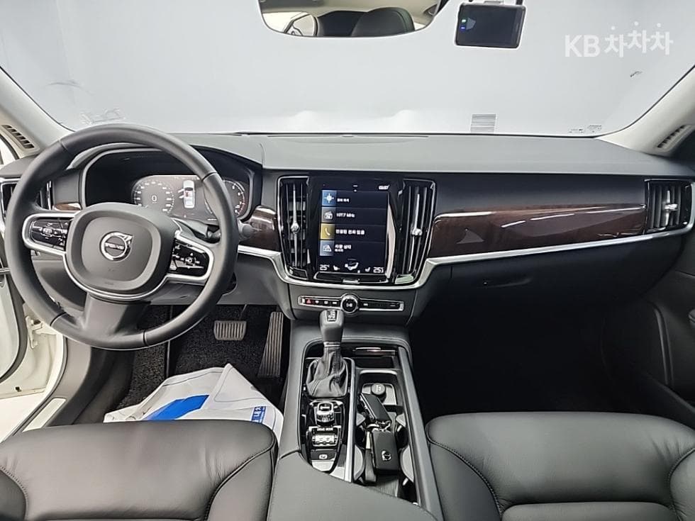 Volvo S90 Второ поколениеT5 Momentum - 7