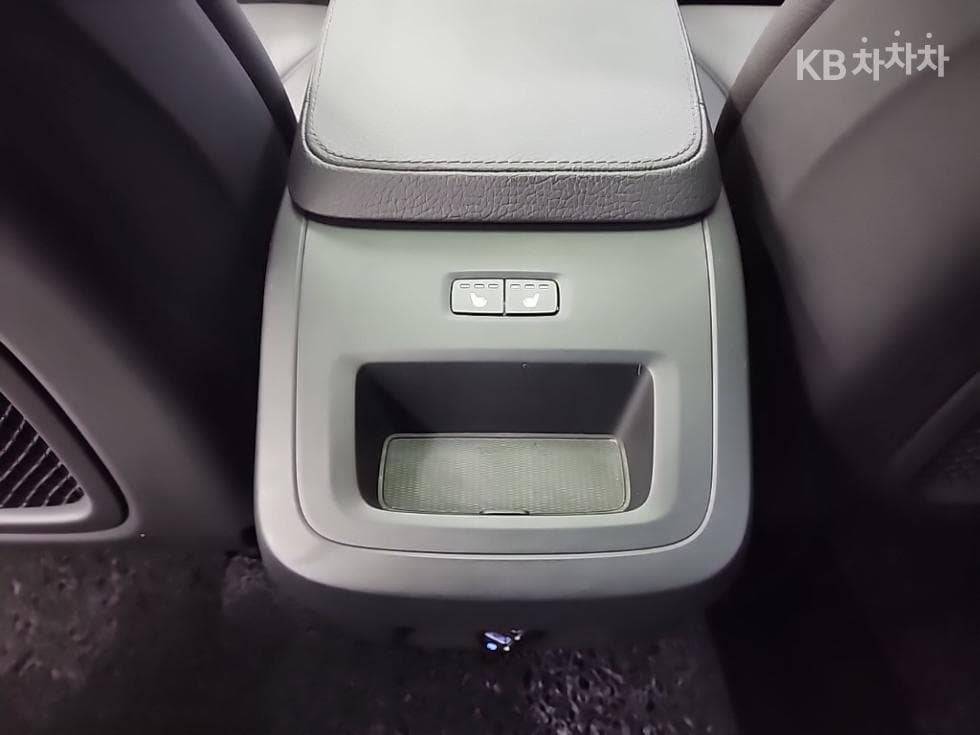 Volvo S90 Второ поколениеT5 Momentum - 13