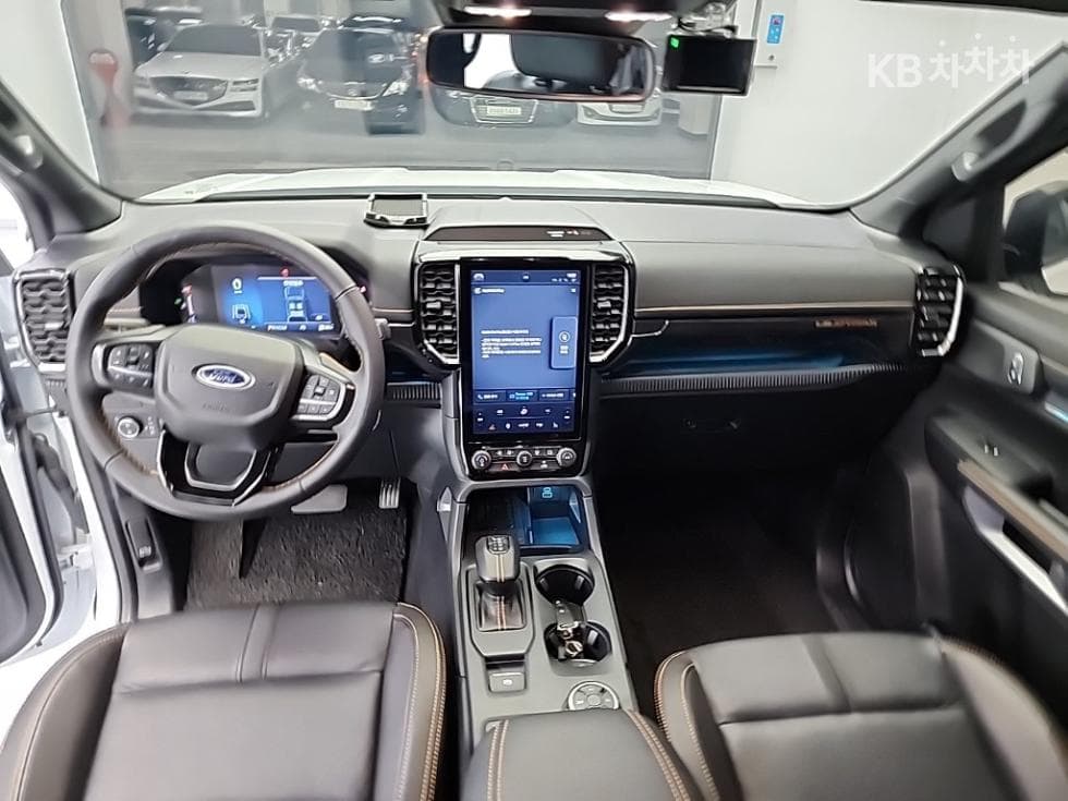 Форд 레Местен저 4-то поколение2.0 와일드트랙 - 6