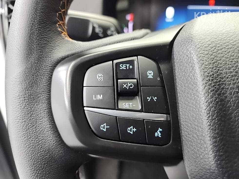 Форд 레Местен저 4-то поколение2.0 와일드트랙 - 15