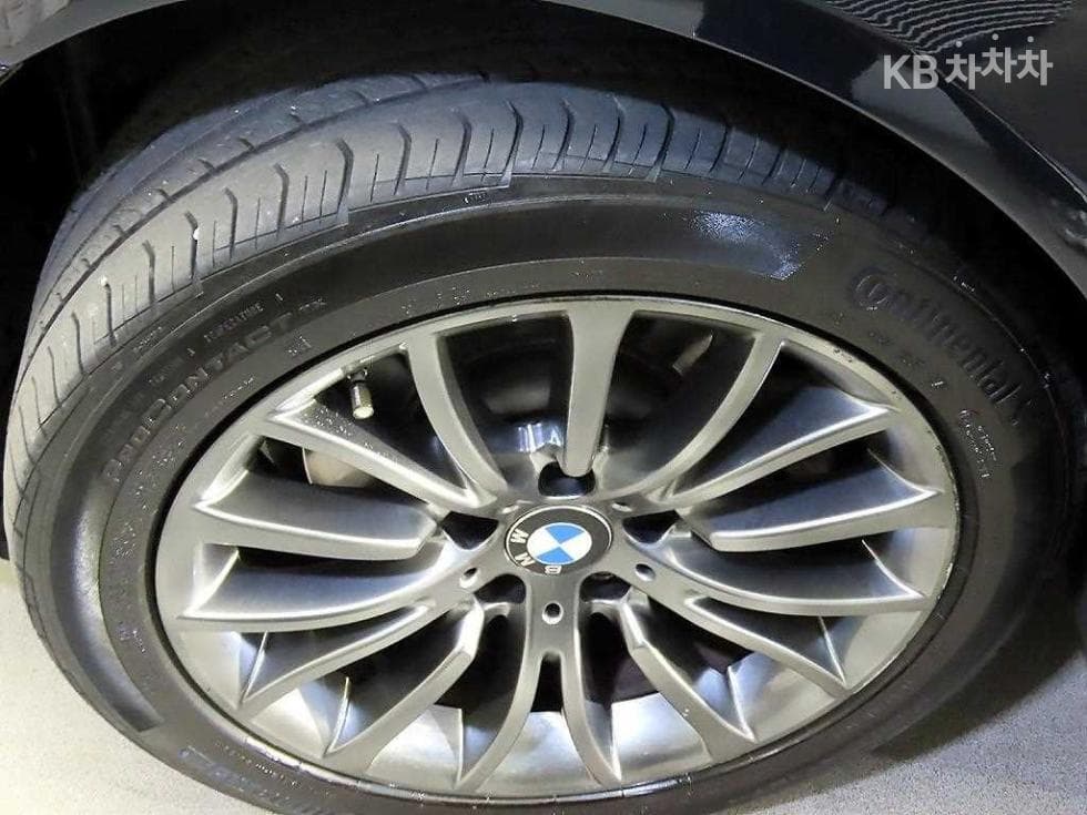 BMW New5 Series528i M Air로 Dynamic F10 - 20
