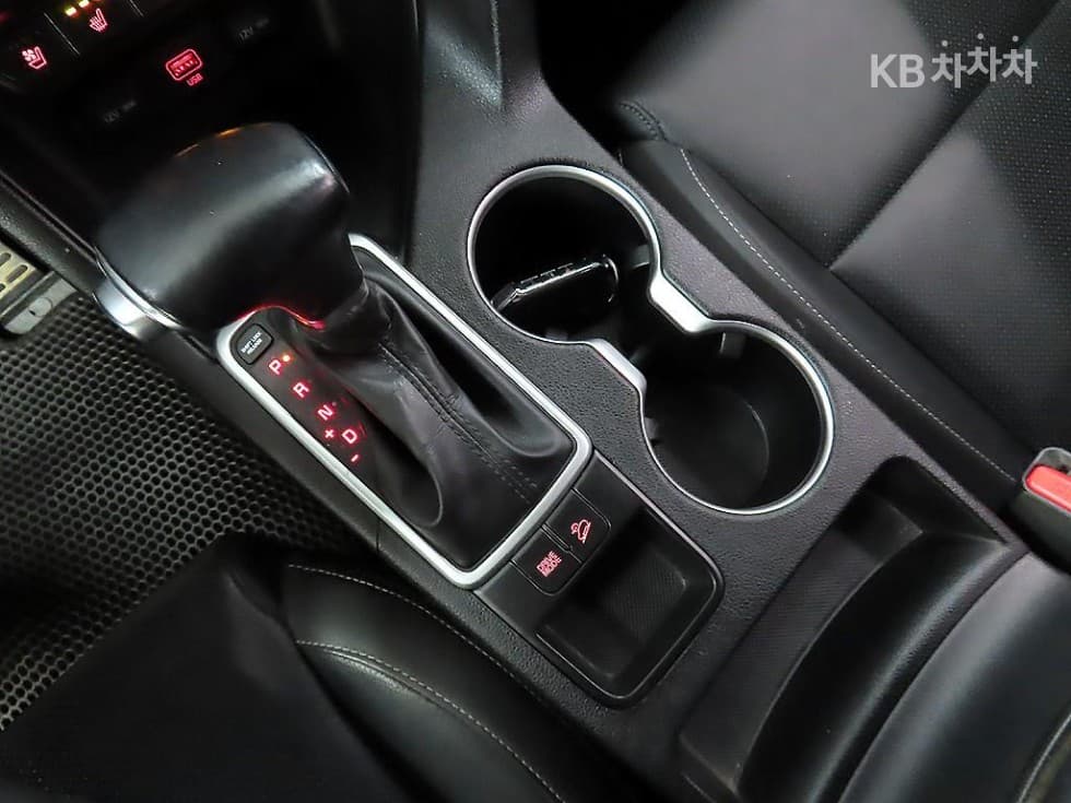 Киа Sportage 더 볼드2.0 Дизел 2WD Тренди - 10