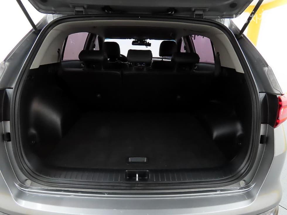 Киа Sportage 더 볼드2.0 Дизел 2WD Тренди - 18