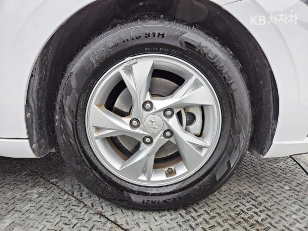 Hyundai All New Avante (Elantra)(CN7)1.6 Gasoline Modern - 21