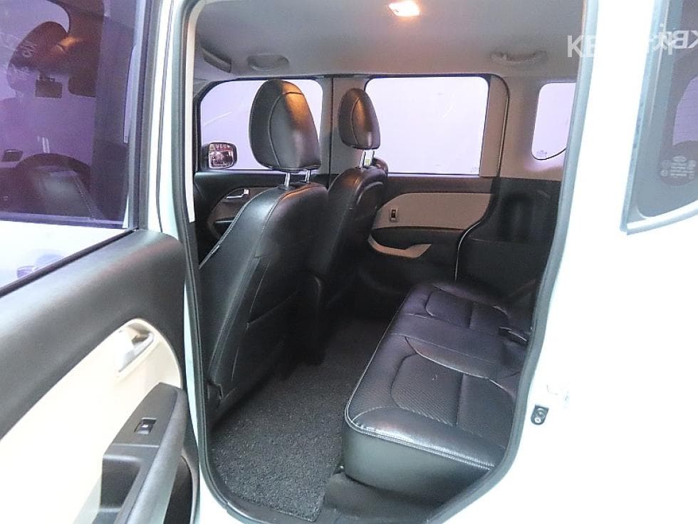 Kia Ray (van)1.0 Gasoline Luxury - 11