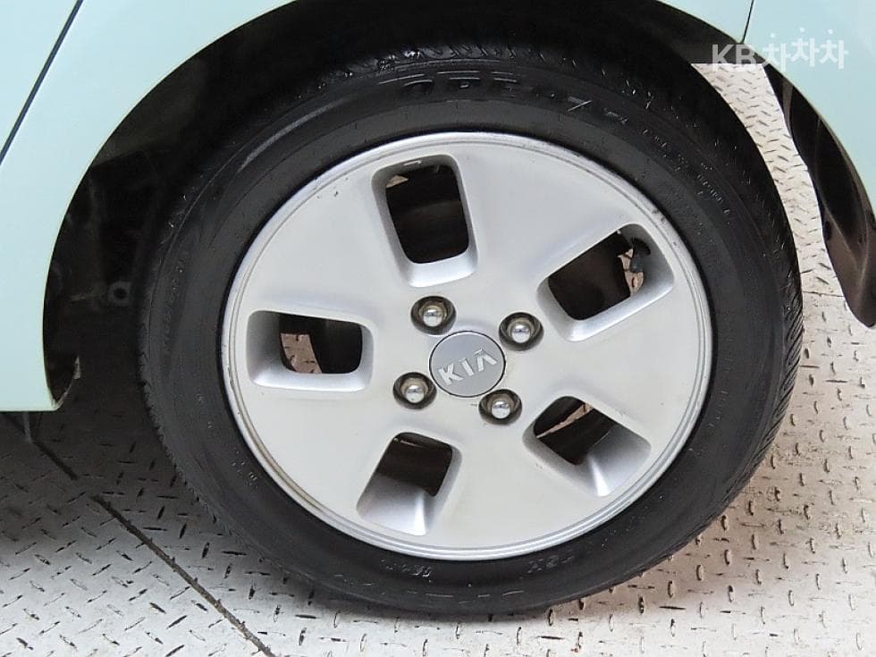 Kia Ray (van)1.0 Gasoline Luxury - 20