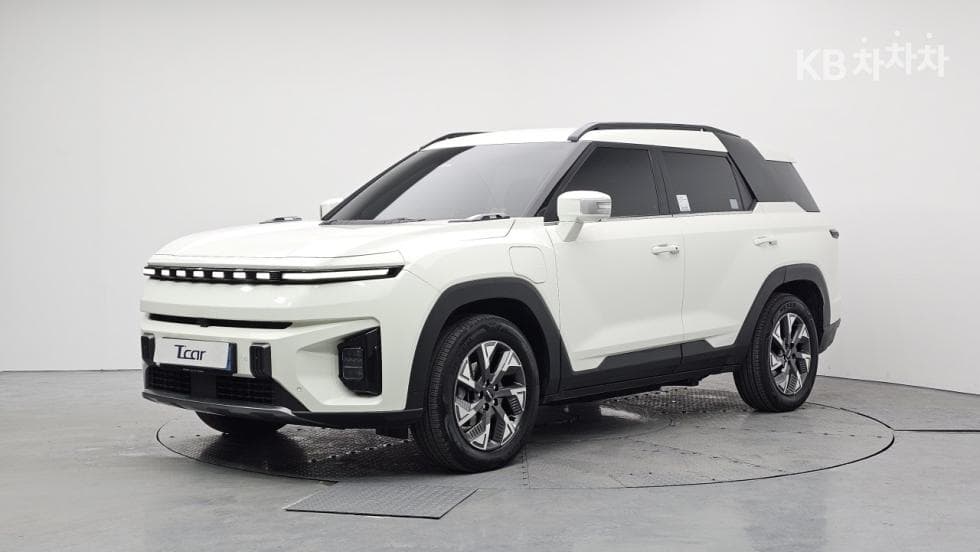 KG Mobility Torres EVX(U100) 2WD E7 - Image 1