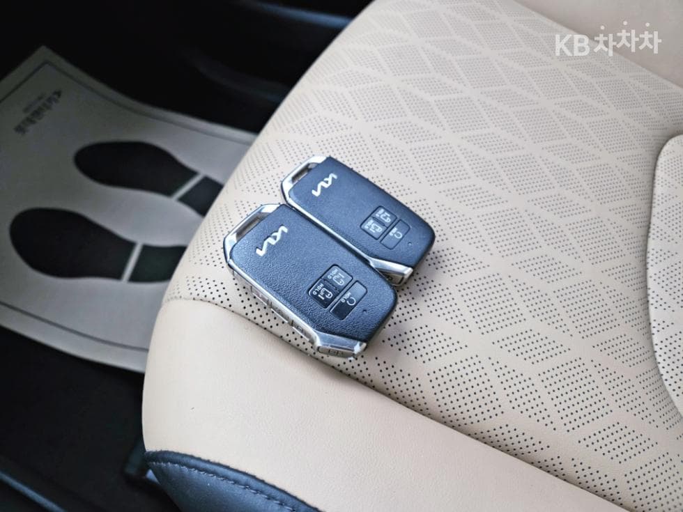 Kia Carnival 4th generationG3.5 GDI 9-seater Noblesse - 19