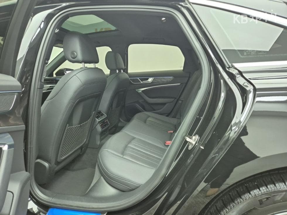 Audi A6(C8)45 TFSI Premium - 12