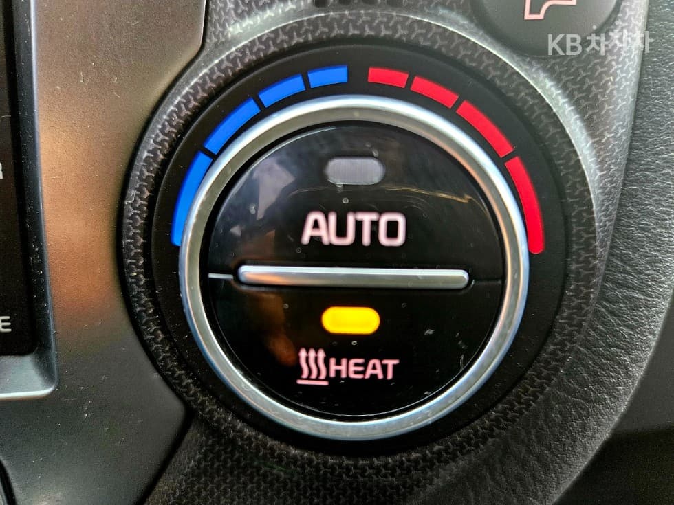 Киа The New (фейслифт) Бонго 3 (лек) EVBox Truck 1 тон Plus형 Королевска кабина Удължено междуосие Стандартен - 21