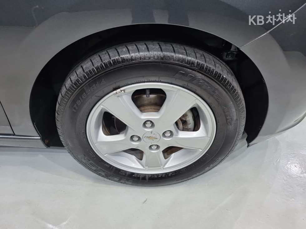 Джи Ем Корея The New (фейслифт) СпаркLT Стандартен - 21