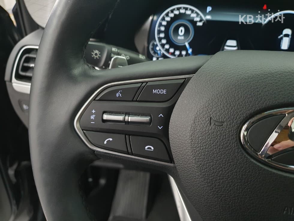 Hyundai Palisade2.2 Diesel 7-seater (Limousine) Prestige - 16