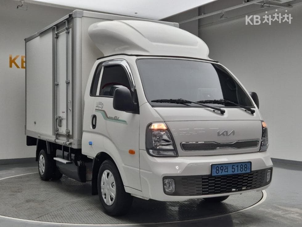 Киа The New (фейслифт) Бонго 3 (лек) EVBox Truck 1 тон Plus형 Королевска кабина Удължено междуосие Стандартен - 4