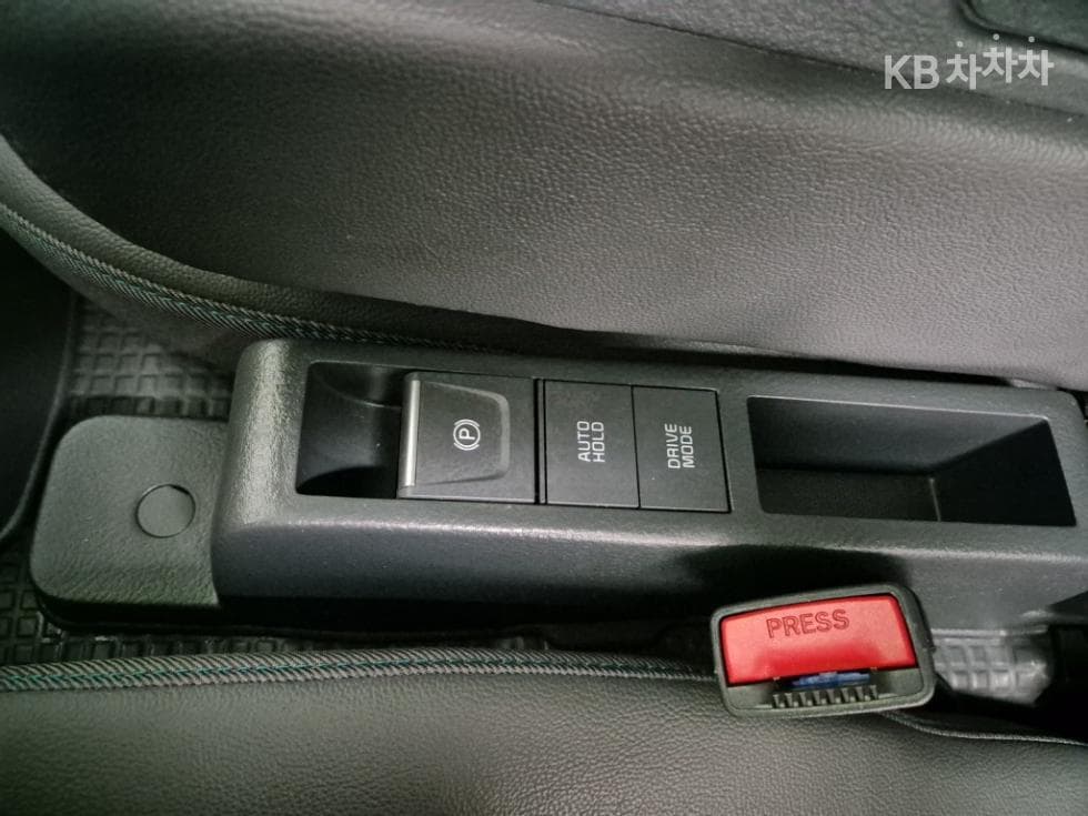 Киа The New (фейслифт) Бонго 3 (лек) EVBox Truck 1 тон Plus형 Королевска кабина Удължено междуосие Стандартен - 17