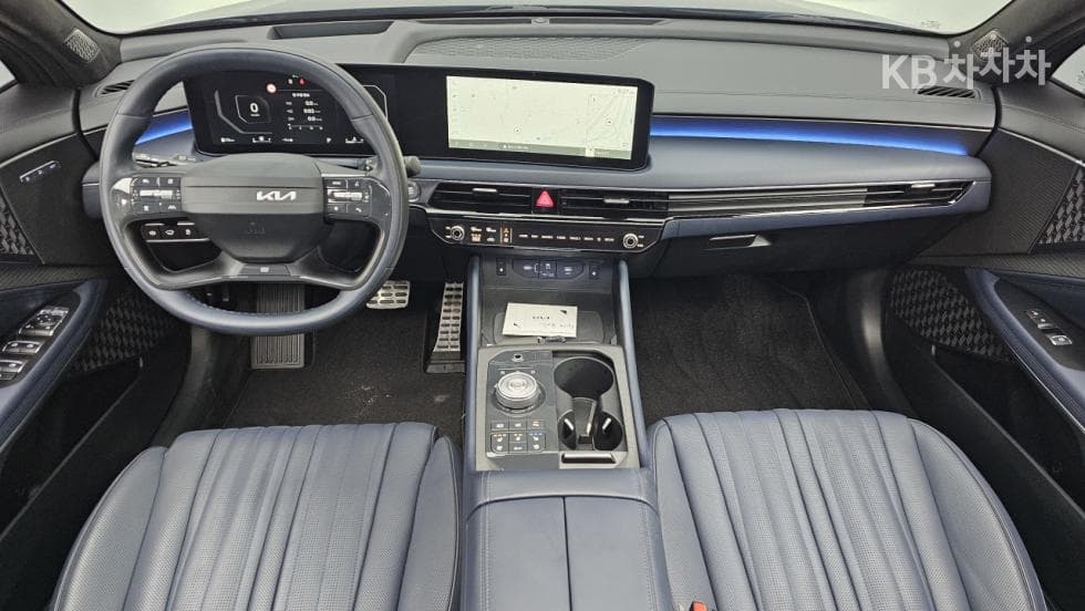 Kia The New (facelift) K83.5 Gasoline AWD 시그니쳐 블랙 - 9