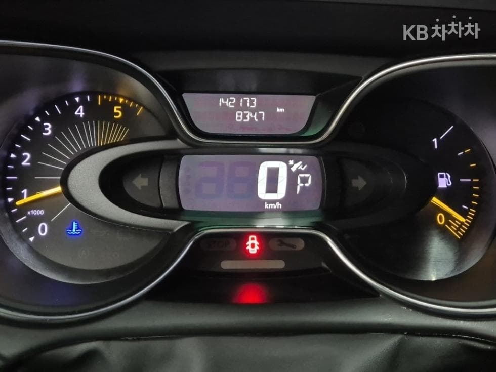 Renault Korea QM3RE - 6