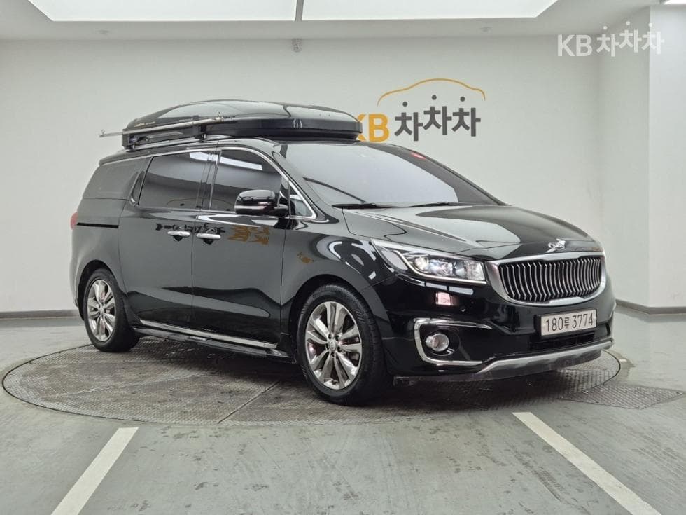 Kia All New Carnival7-seater (Limousine) 3.3 Gasoline Limousine President - 2